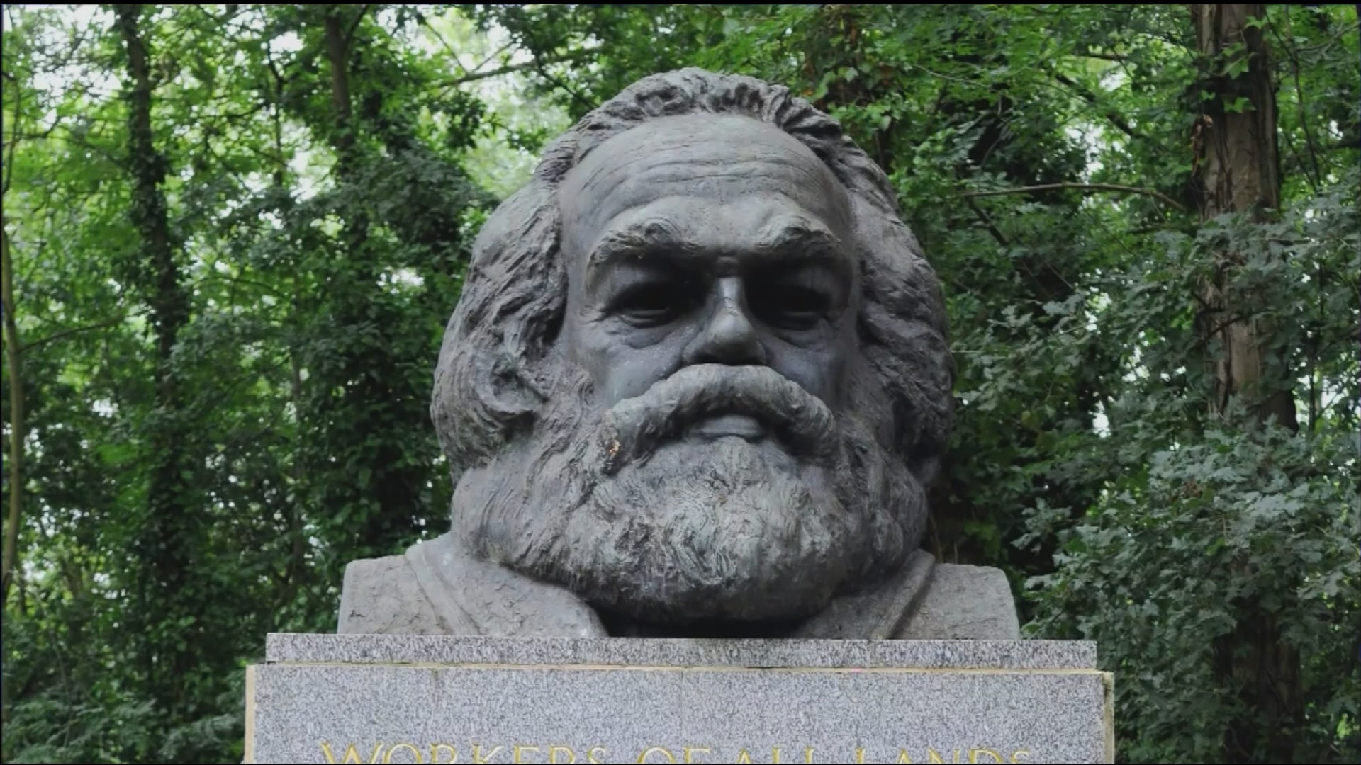 Карлу марксу 200. Фото Карл Маркс в Калуге.